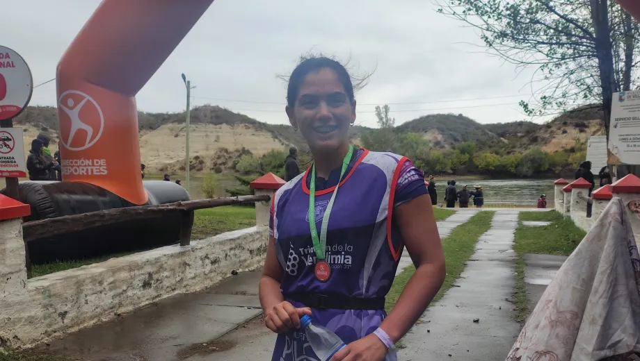 Amadini y Padial triunfan en el Triatlón de la Vendimia