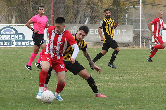 Fecha 8 LIFUNE: los locales dominaron el Oficial A con clásicos y goleadas